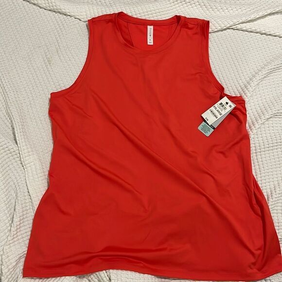 NWT- Ideology - XXL - Picture 1 of 6